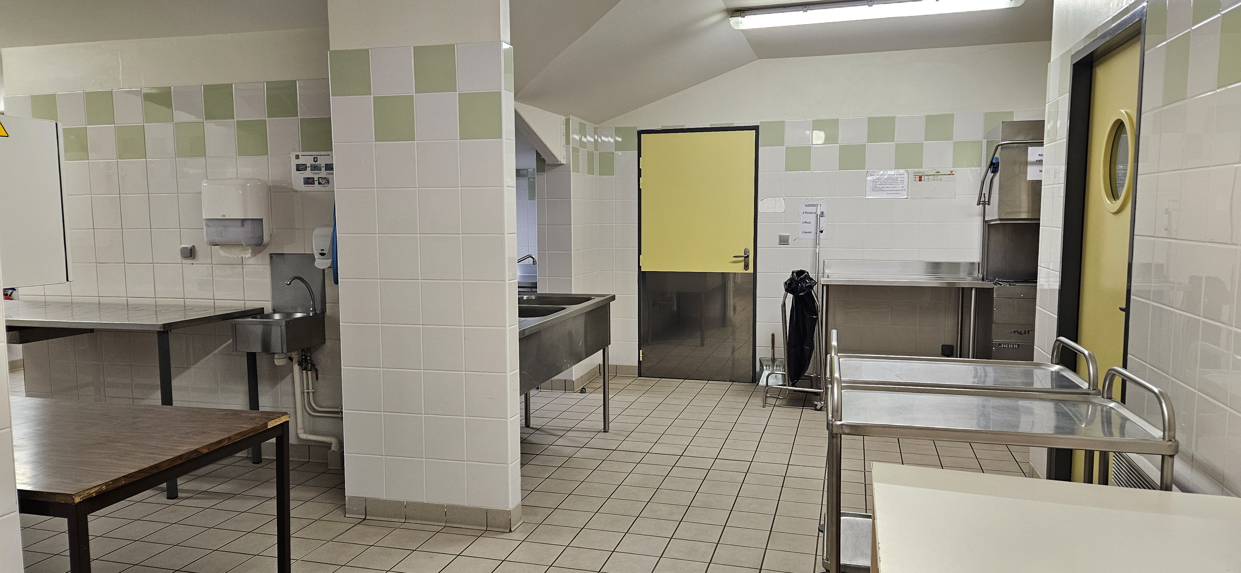 Cuisine salle socioculturelle