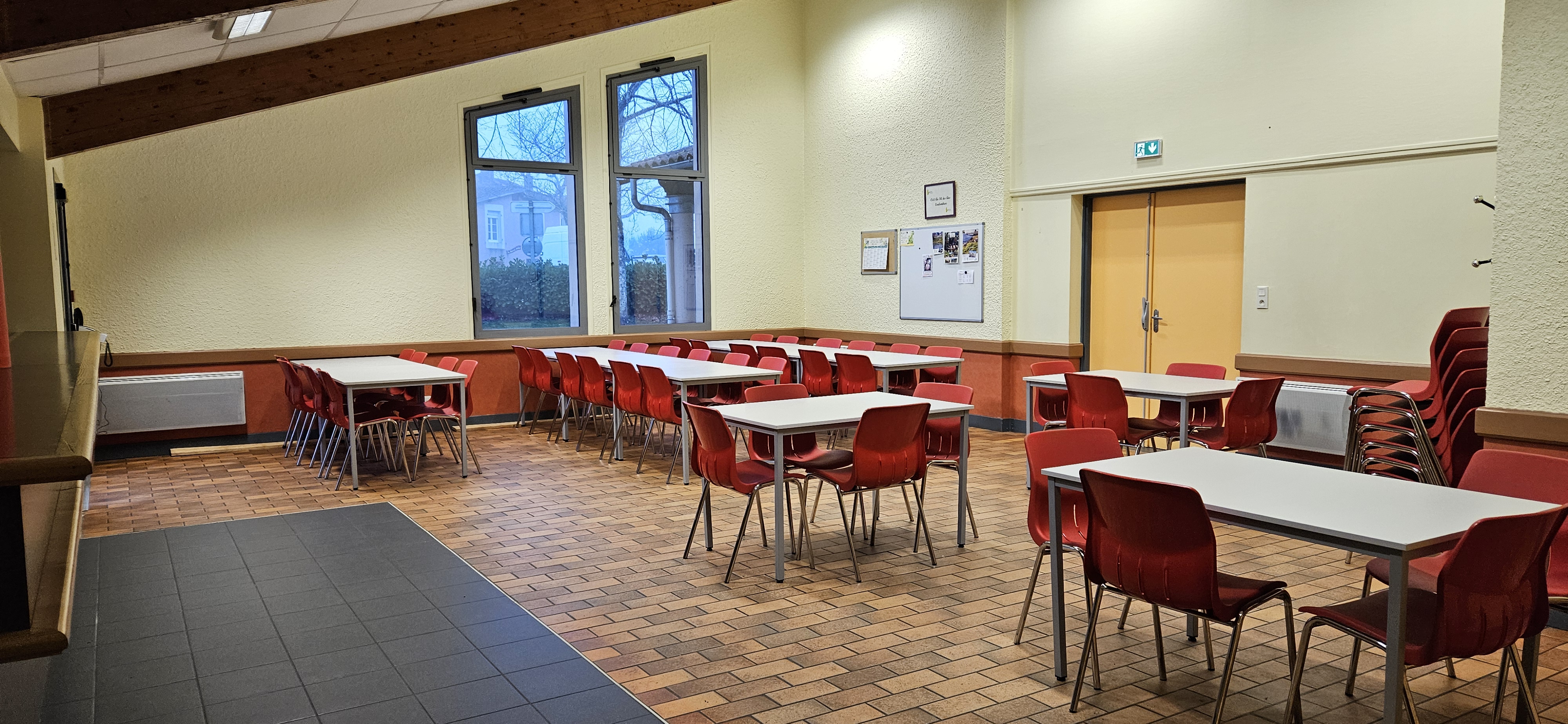 Petite salle du bar salle socioculturelle1