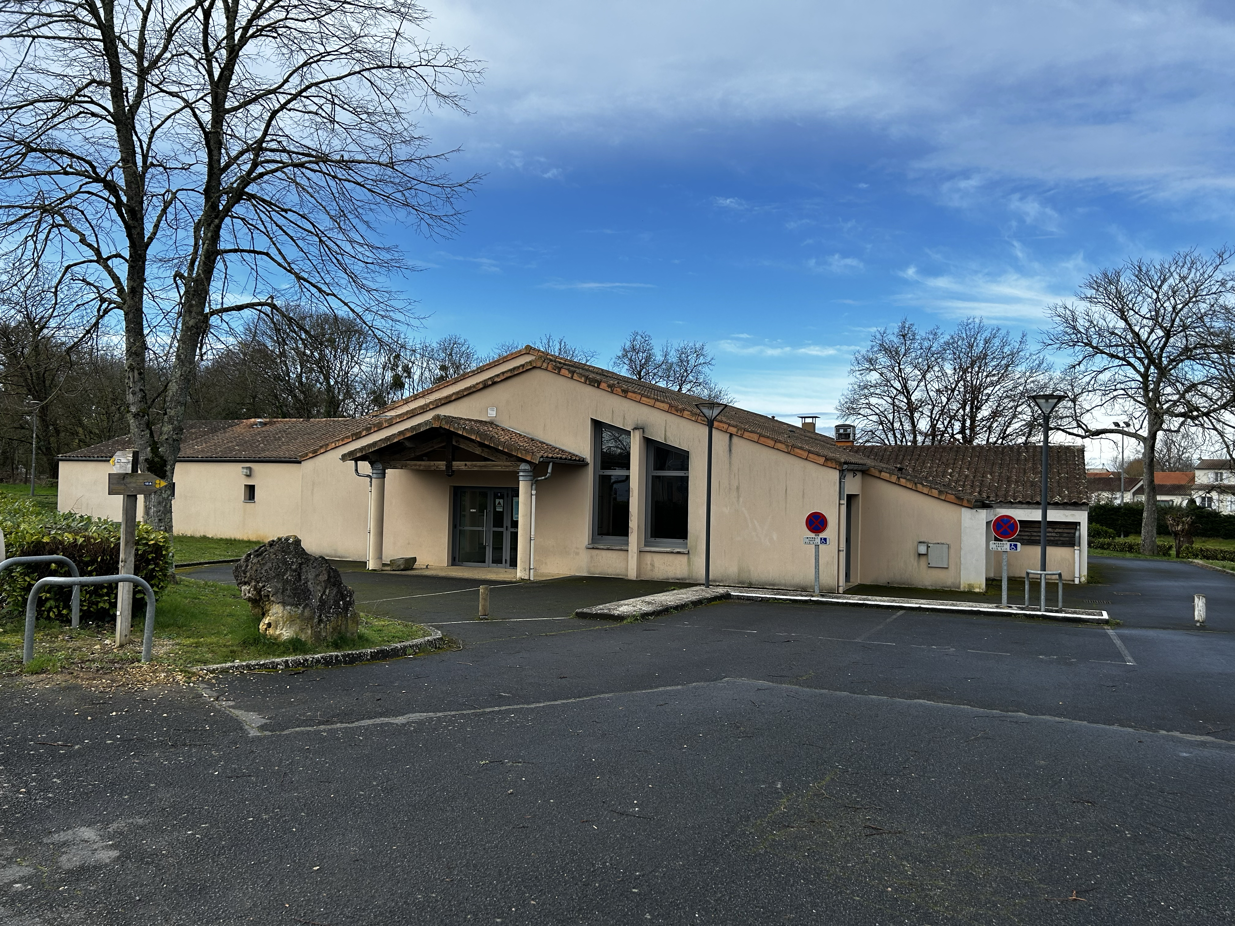 entree salle socioculturelle